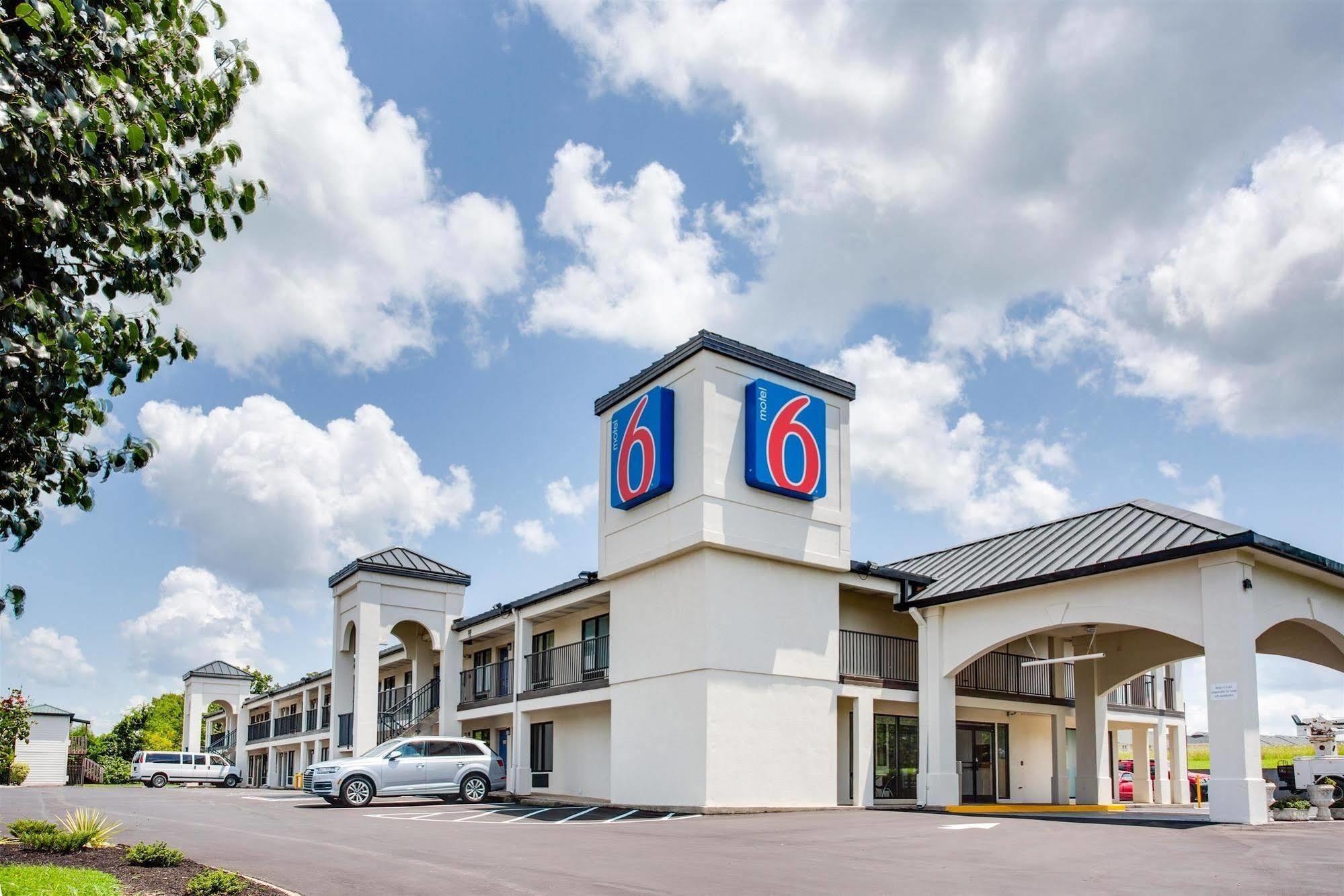 Motel 6-White House, Tn Eksteriør billede